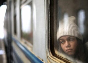 Most refugees are crossing the border into Poland, like this girl who travelled from Lviv. Photo by GETTY IMAGES
