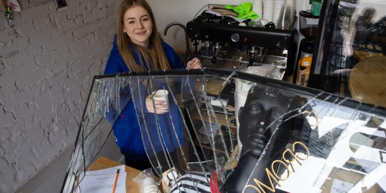 Maria, 18 years old. She was at her workplace when the Russian missile exploded. She jokes that she was saved by a hoodie "made in Ukraine"/ Kyiv, 25 March 2024. Photo: Evgen Zavgorodniy / Facebook