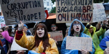 Student Reflections on Ukrainian Corruption